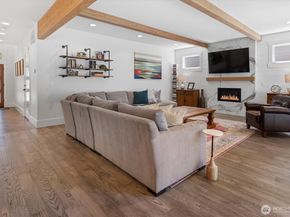 11427 115th Avenue NE, Kirkland WA 98033
