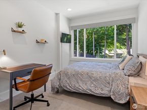 11427 115th Avenue NE, Kirkland WA 98033