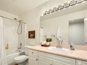 10825 SE 200th Street B203, Kent WA 98031