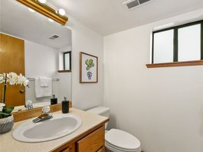 3834 NE 86th Street, Seattle WA 98115