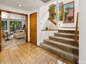 3834 NE 86th Street, Seattle WA 98115