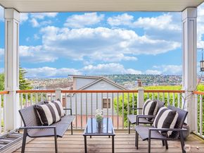 1616 Bigelow Avenue N, Seattle WA 98109