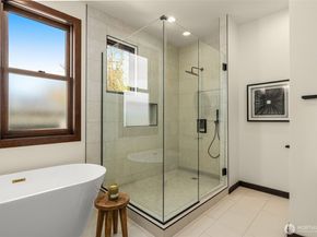 6007 Hazelwood Lane SE, Bellevue WA 98006
