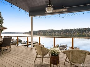 6007 Hazelwood Lane SE, Bellevue WA 98006