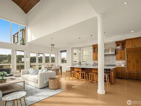 6007 Hazelwood Lane SE, Bellevue WA 98006