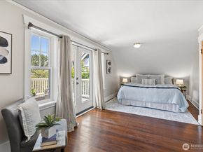 1601 10th Avenue W, Seattle WA 98119
