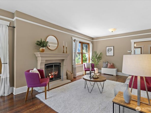 1601 10th Avenue W, Seattle WA 98119