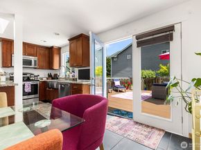 10038 59th Avenue S, Seattle WA 98178