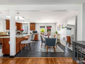 10038 59th Avenue S, Seattle WA 98178