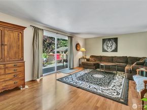 2011 S 292nd Street, Federal Way WA 98003