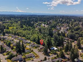 2011 S 292nd Street, Federal Way WA 98003