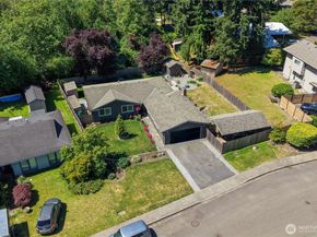 2011 S 292nd Street, Federal Way WA 98003