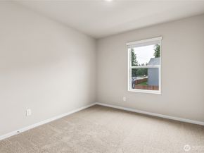 5518 S 328th Street 5, Auburn WA 98001