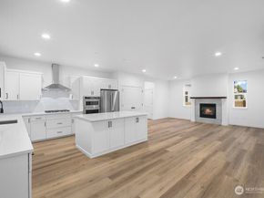 19411 118th AVE SE (Homesite #3), Kent WA 98031