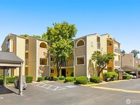 15816 NE Leary Way 5203, Redmond WA 98052