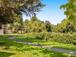 15816 NE Leary Way 5203, Redmond WA 98052