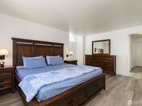24019 114Th Place SE, Kent WA 98030