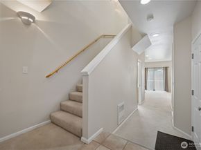 4901 Lake Place S 29B, Renton WA 98055