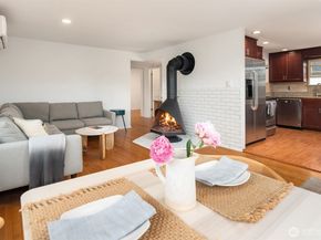 7915 18th Avenue SW, Seattle WA 98106