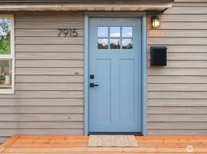 7915 18th Avenue SW, Seattle WA 98106