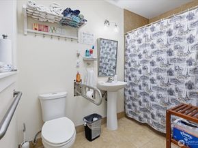 Undisclosed Address #2535843, Lynnwood WA 98037