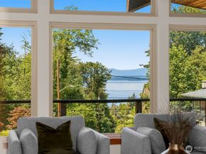 4000 SW Myrtle Street, Seattle WA 98136