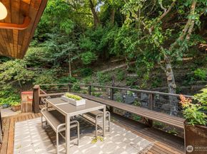 4000 SW Myrtle Street, Seattle WA 98136