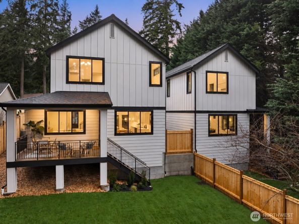 4120 161st Avenue SE, Issaquah WA 98006