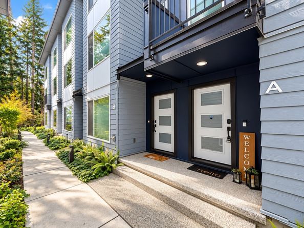2126 N 147TH St A, Shoreline WA 98133