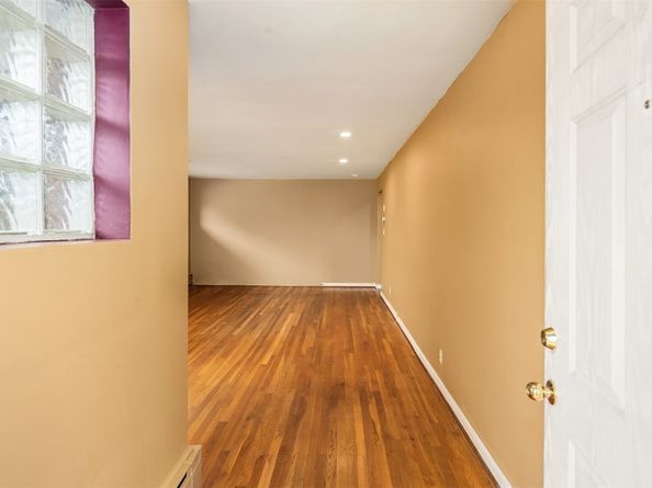1710 Baker Avenue, Everett WA 98201