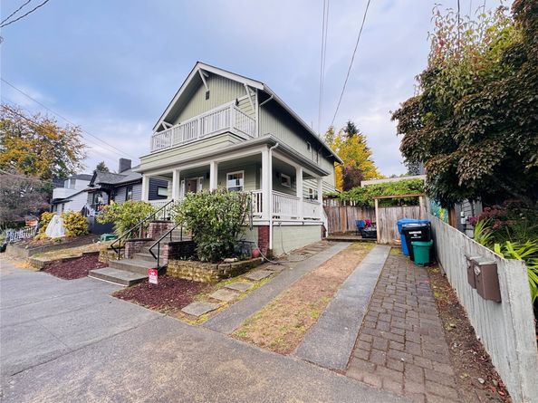 1612 N 38th Street, Seattle WA 98103
