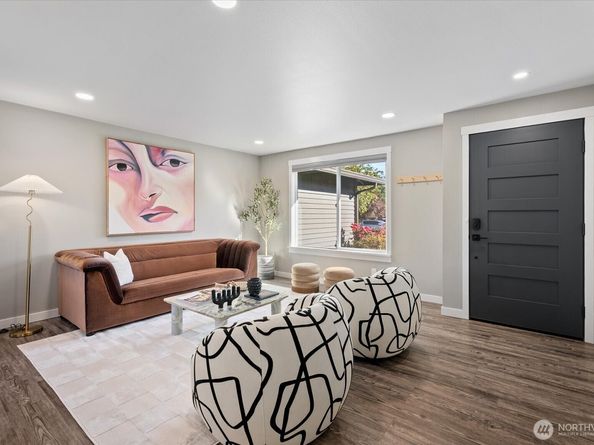 12728 NE 132nd Place, Kirkland WA 98034