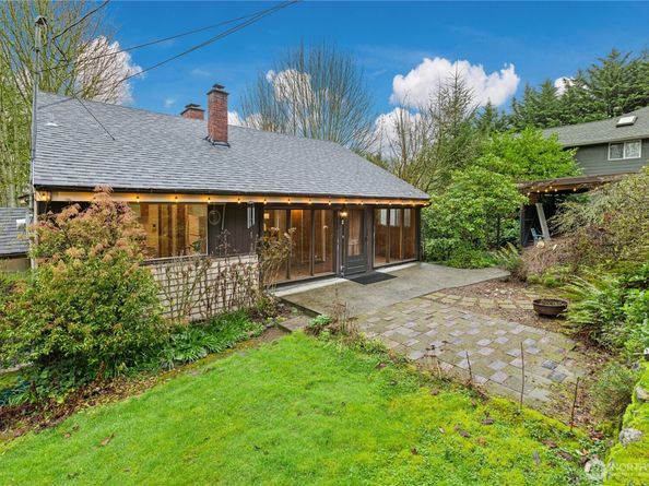 6526 NE 198th Street, Kenmore WA 98028