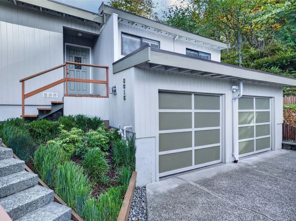 8615 NE 169th Street, Kenmore WA 98028