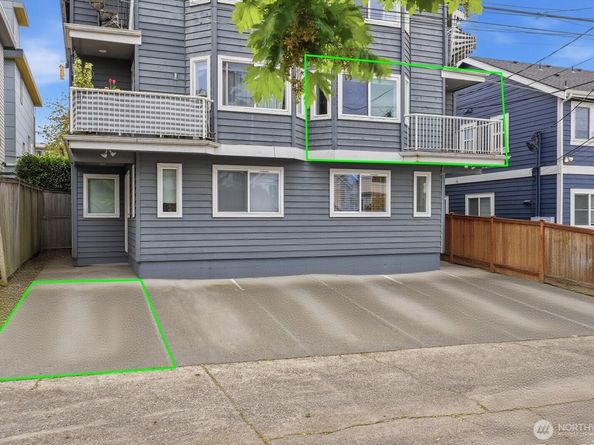 2116 California Avenue SW 201, Seattle WA 98116
