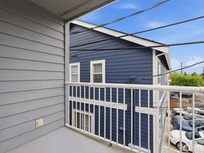 2116 California Avenue SW 201, Seattle WA 98116