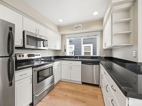 2116 California Avenue SW 201, Seattle WA 98116