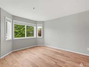 2116 California Avenue SW 201, Seattle WA 98116