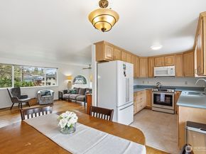 3302 177th Place SW, Lynnwood WA 98037