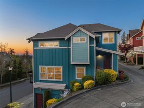 1936 17th Avenue NE, Issaquah WA 98029