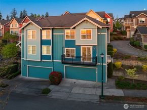 1936 17th Avenue NE, Issaquah WA 98029