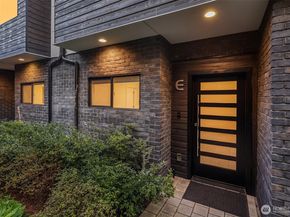 17342 E Bothell Way NE H, Bothell WA 98011