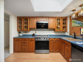 8006 45th Avenue W, Mukilteo WA 98275