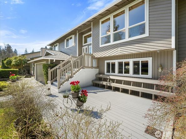 8006 45th Avenue W, Mukilteo WA 98275