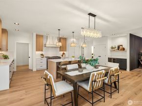 319 18th Avenue, Kirkland WA 98033