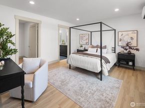 2931 39th Avenue SW, Seattle WA 98116