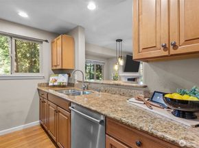 8020 146th Avenue NE A29, Redmond WA 98052