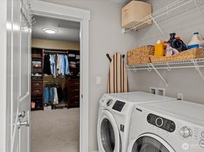 5221 NE 7th Place, Renton WA 98059