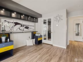 3941 226th Place SE 209, Issaquah WA 98029