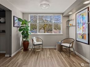 3941 226th Place SE 209, Issaquah WA 98029